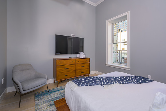 313 Washington Apt 6-7